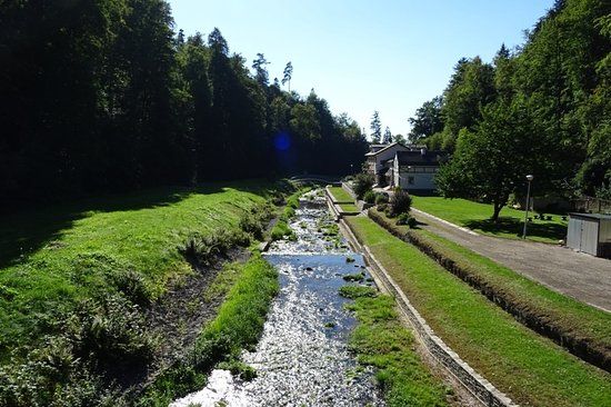 Zapora wodna